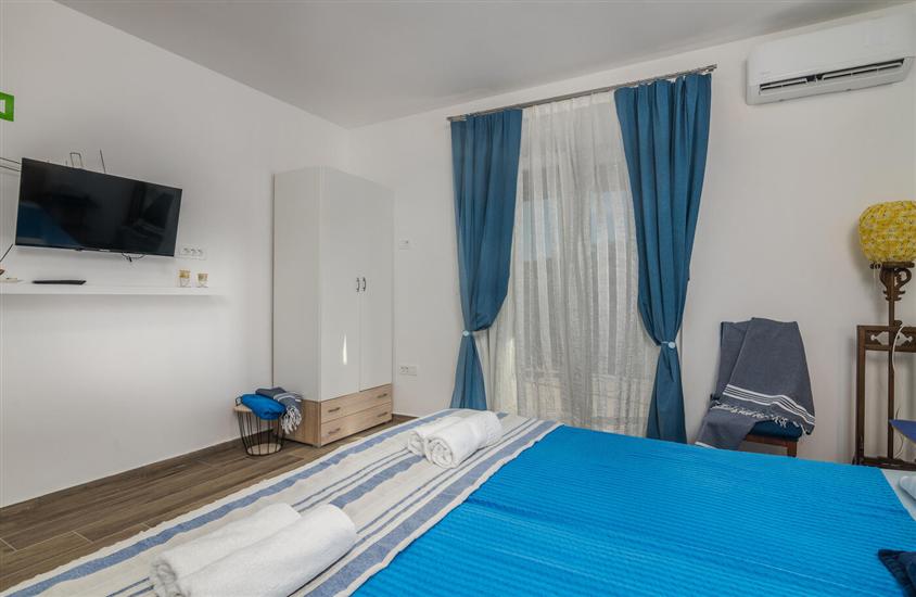 House K1, for 8 persons