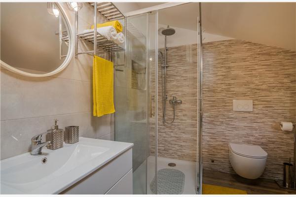 House K1, for 8 persons