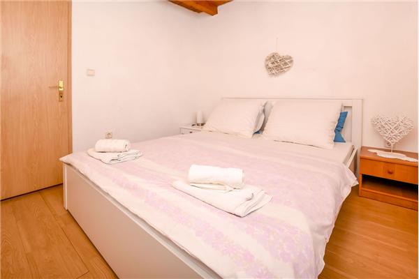 Apartment A4, for 4 persons