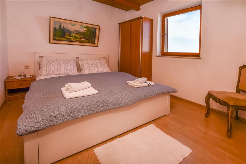 Apartment A4, for 4 persons