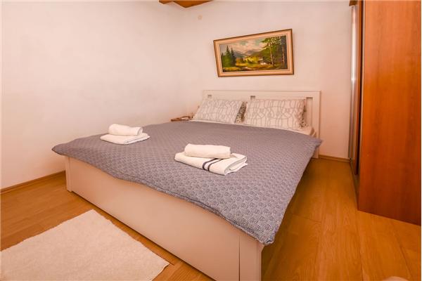 Apartment A4, for 4 persons