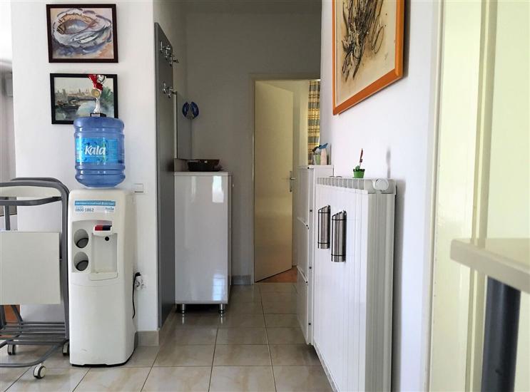 Apartment A1, for 5 persons