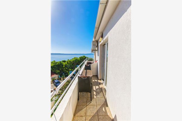 Apartment A1, for 6 persons