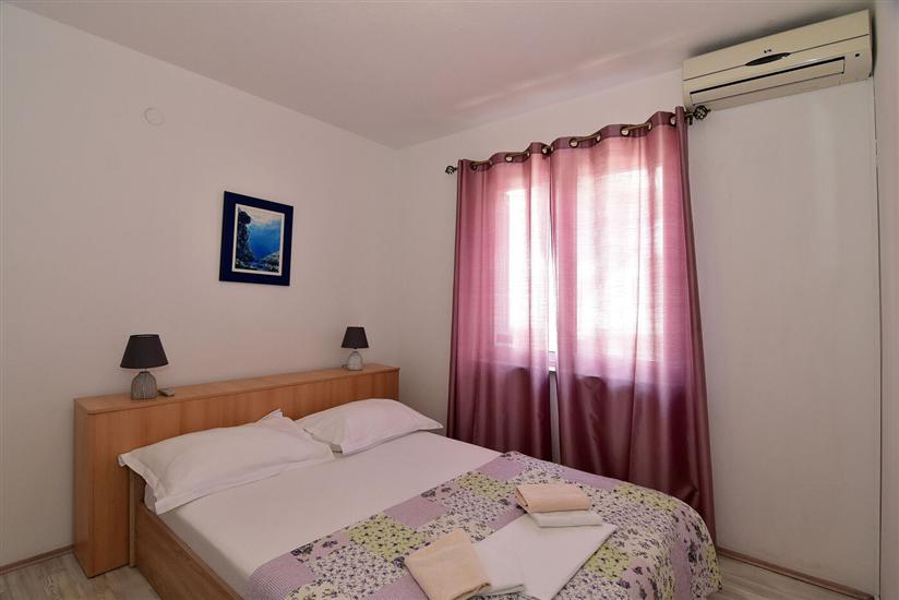 Apartment A1, for 6 persons