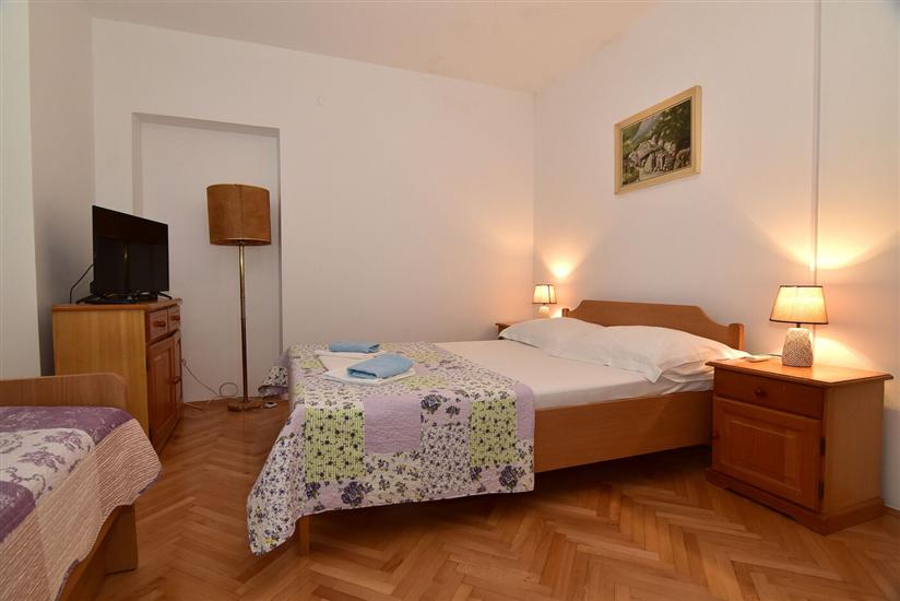 Apartment A1, for 6 persons