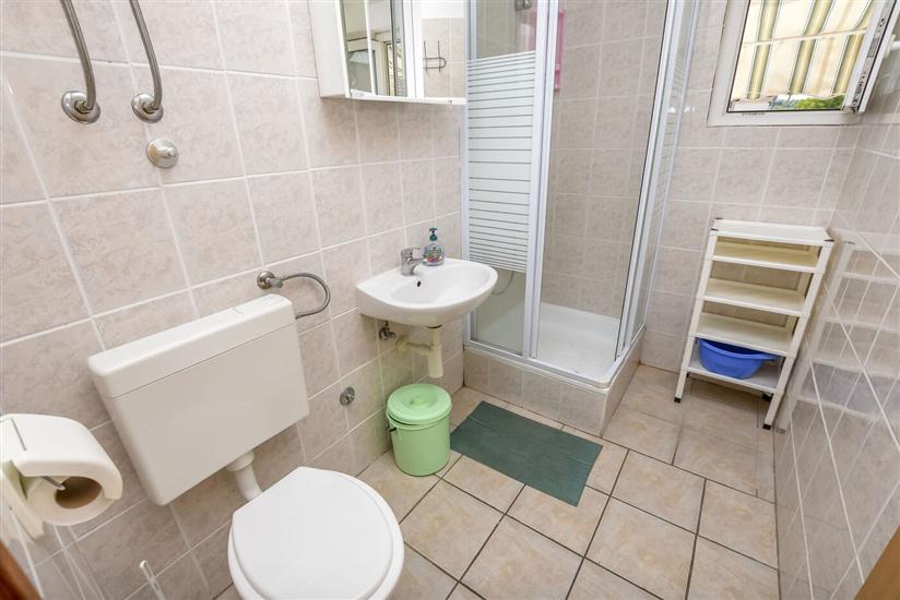 Apartment A2, for 3 persons