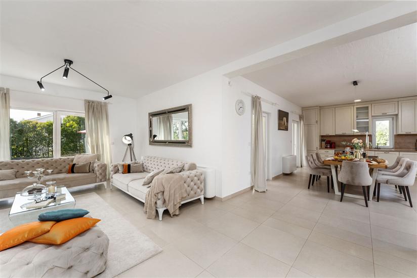 House K1, for 8 persons