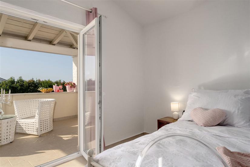 House K1, for 8 persons