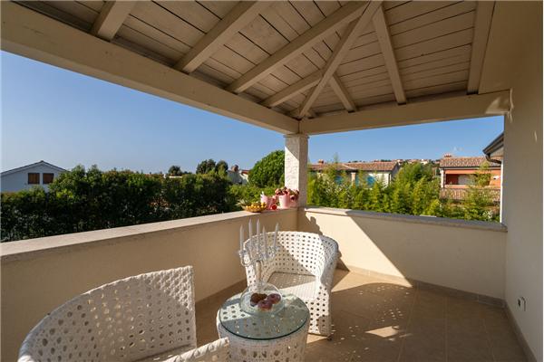 House K1, for 8 persons