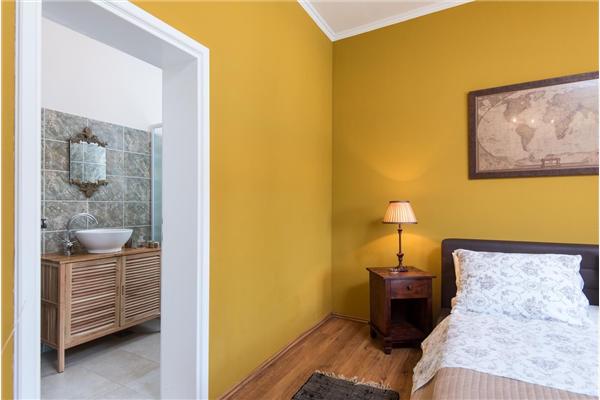 House K1, for 8 persons