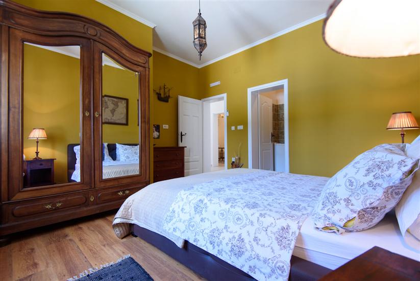 House K1, for 8 persons