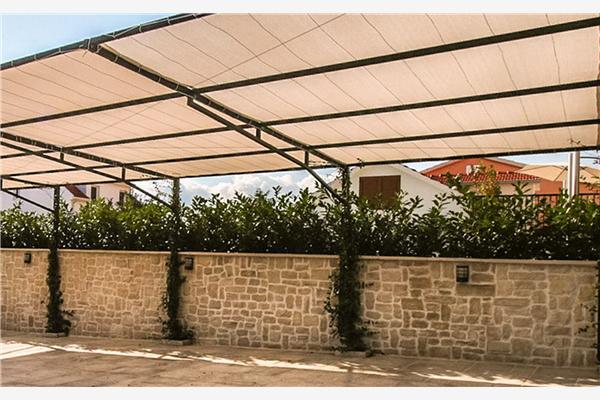 House K1, for 8 persons