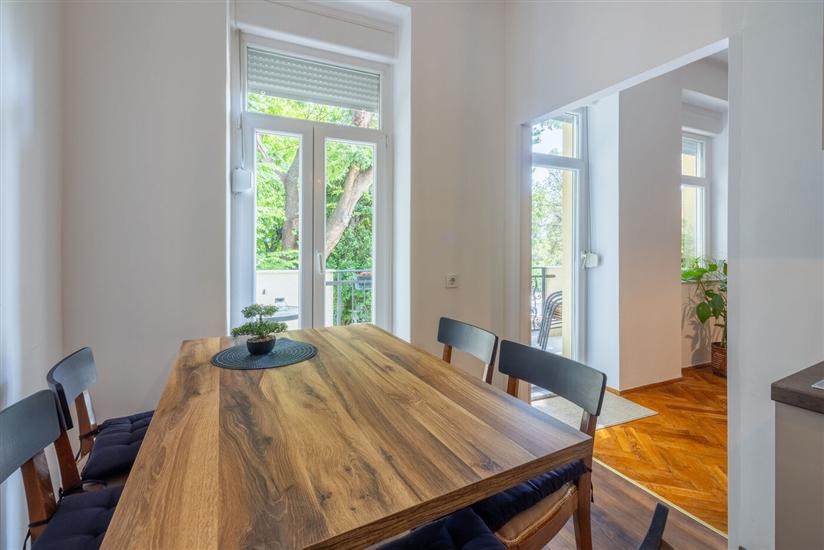 Apartment K1, for 6 persons