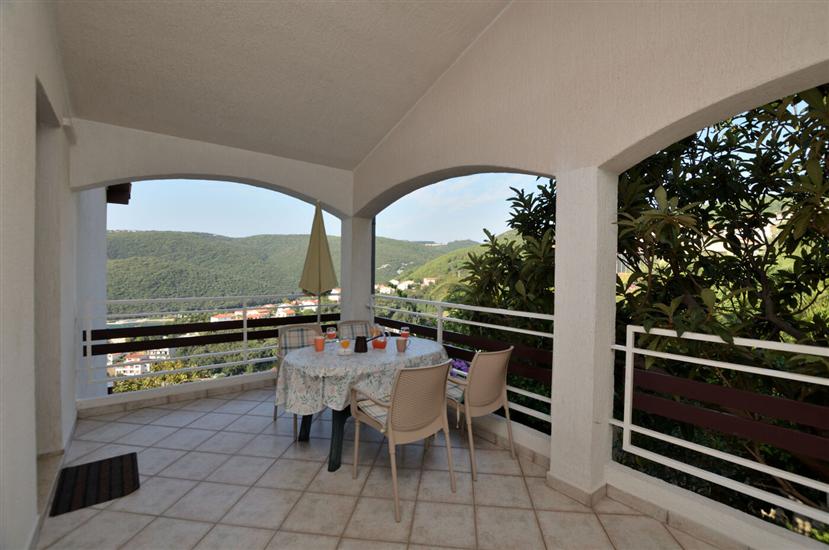 Apartment A1, for 5 persons