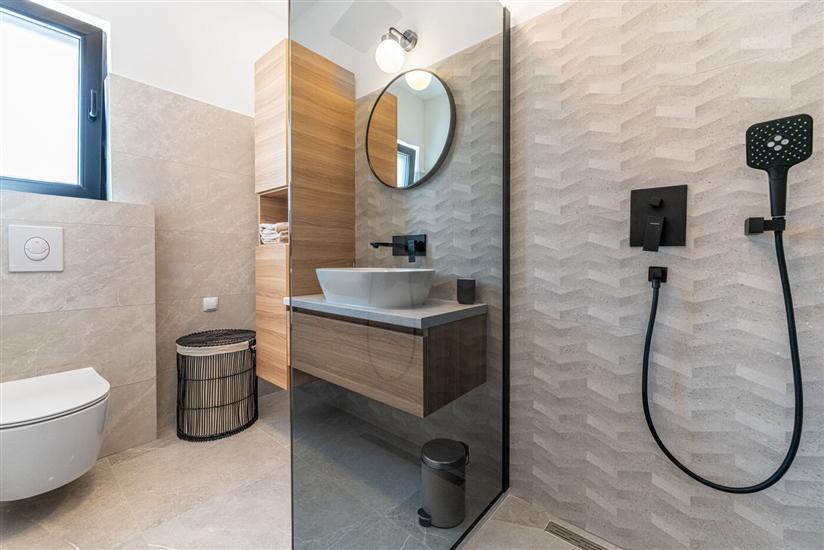 House K1, for 10 persons