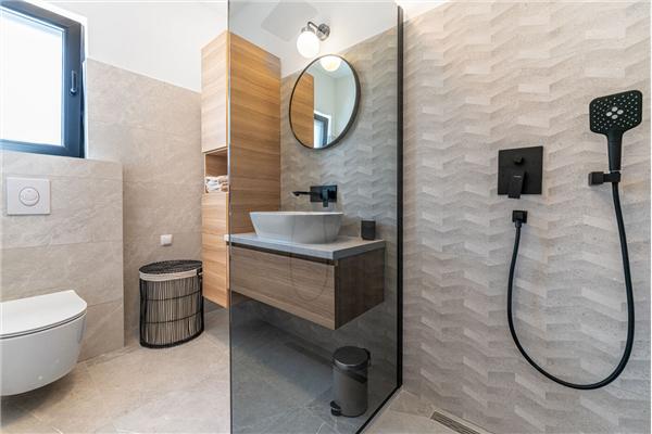 House K1, for 10 persons