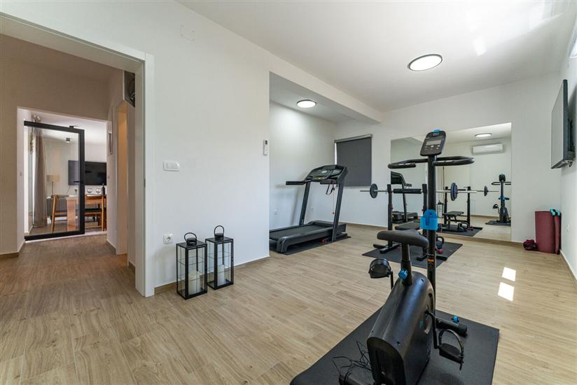 House K1, for 10 persons