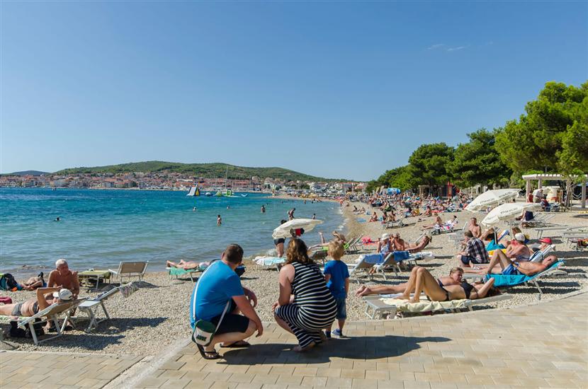 Apartmán Center and beach