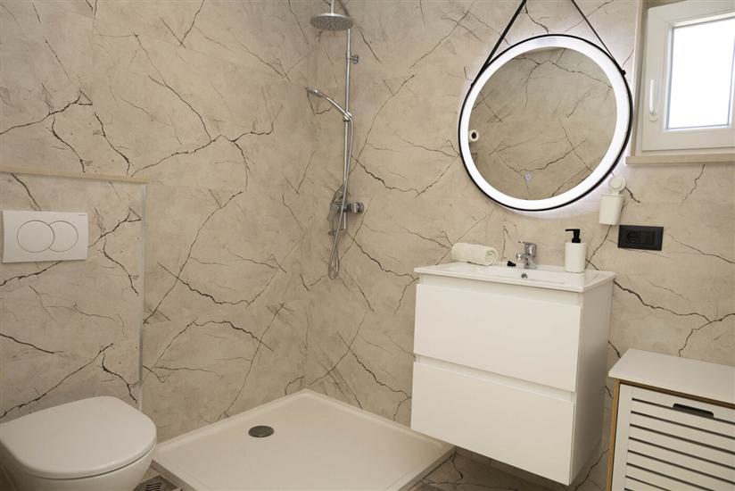 House K1, for 5 persons