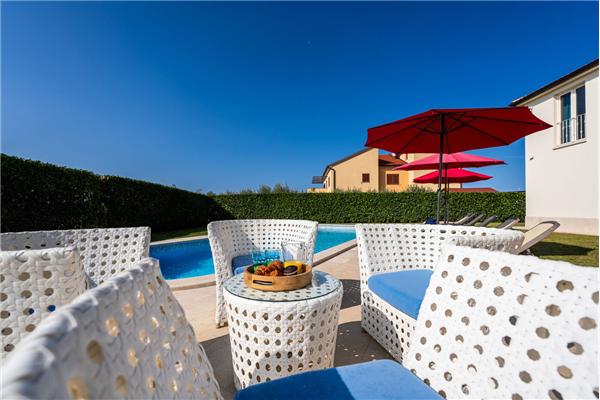 House K1, for 12 persons