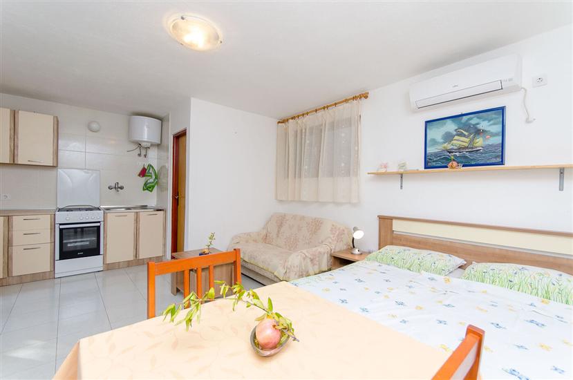 Apartman A2, na 3 osebe