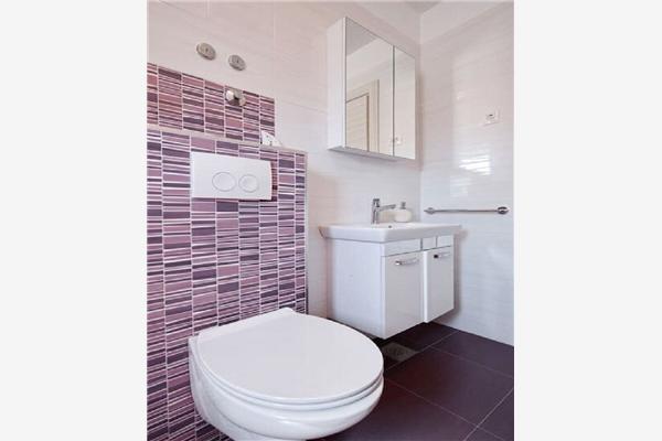 Apartment A2, for 5 persons