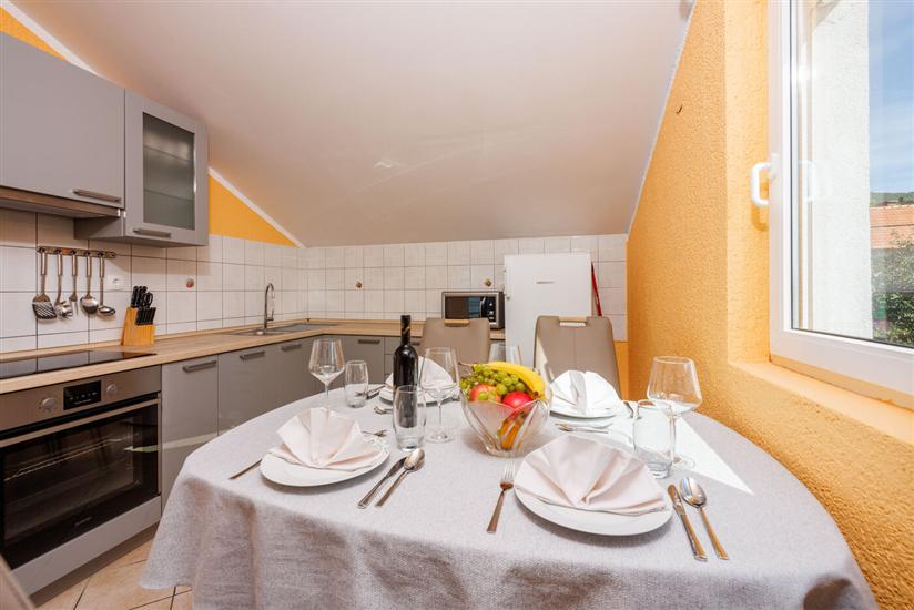Apartment A1, for 4 persons