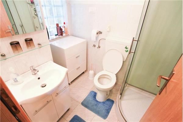 House K1, for 10 persons