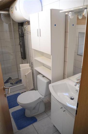 House K1, for 10 persons