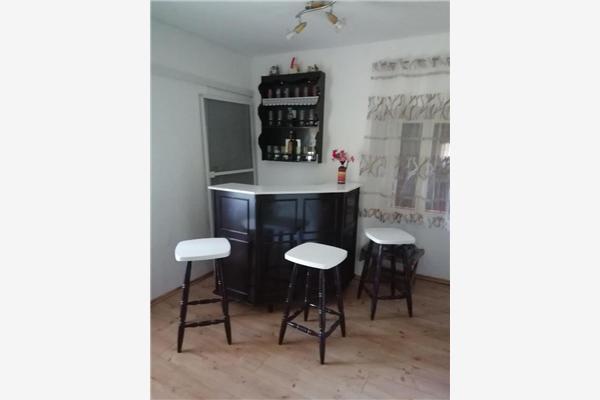 House K1, for 10 persons