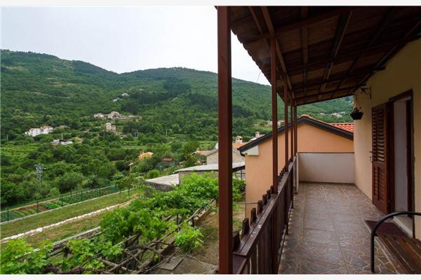 House K1, for 10 persons