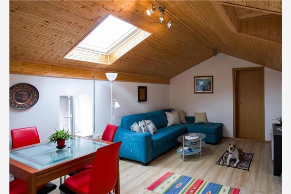 House K1, for 10 persons