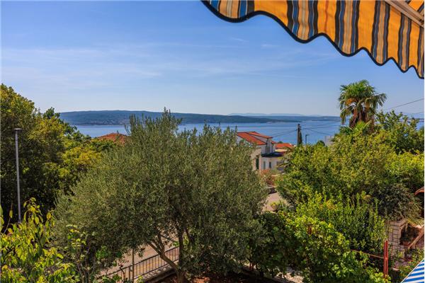 Apartment A1, for 8 persons