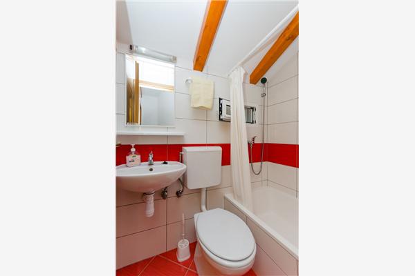 House K1, for 6 persons