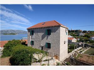 Appartementen Loredana Lumbarda - eiland Korcula, Stenen huize, Kwadratuur 35,00 m2, Lucht afstand tot de zee 70 m