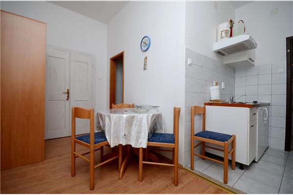 Apartment A1, for 3 persons