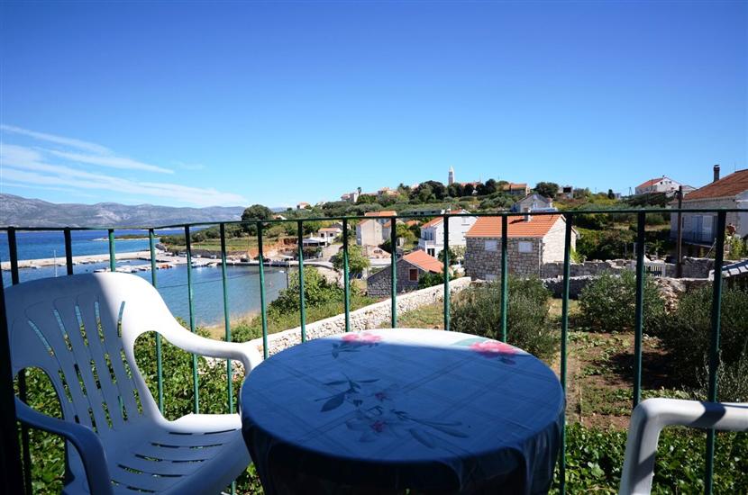 Apartment A1, for 3 persons