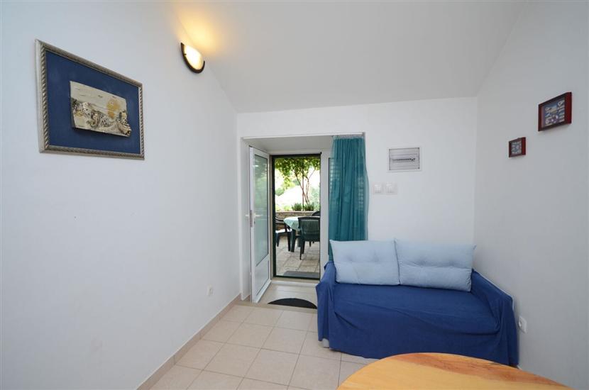 Apartment A2, for 3 persons