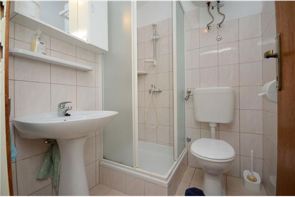 Apartment A2, for 3 persons