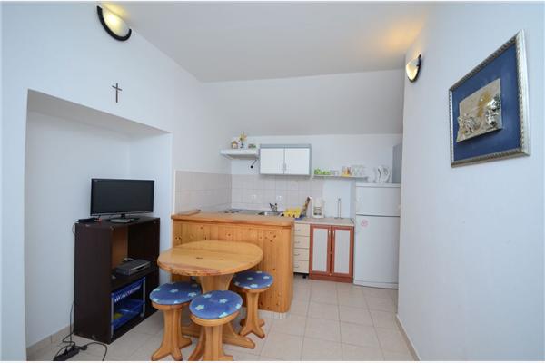 Apartment A2, for 3 persons