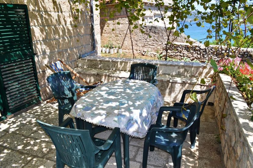 Apartment A2, for 3 persons