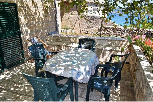 Apartment A2, for 3 persons