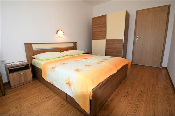 Apartman A1, na 5 osebe