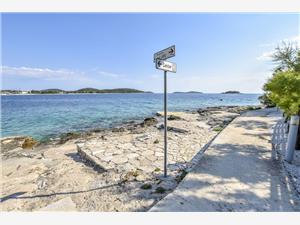 Beachfront accommodation Sibenik Riviera,BookDolphinsFrom 174 €