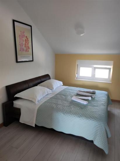 Apartment A5, for 4 persons