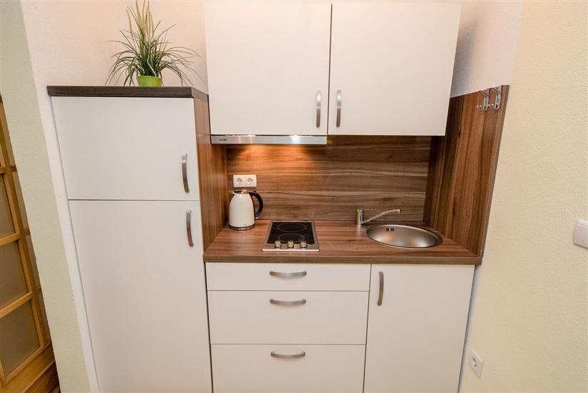 Apartment A4, for 4 persons