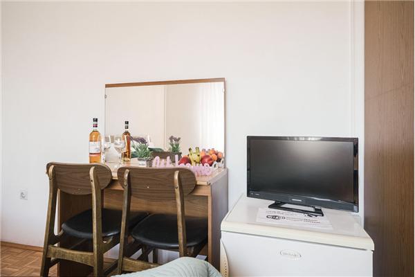 Room S5, for 2 persons