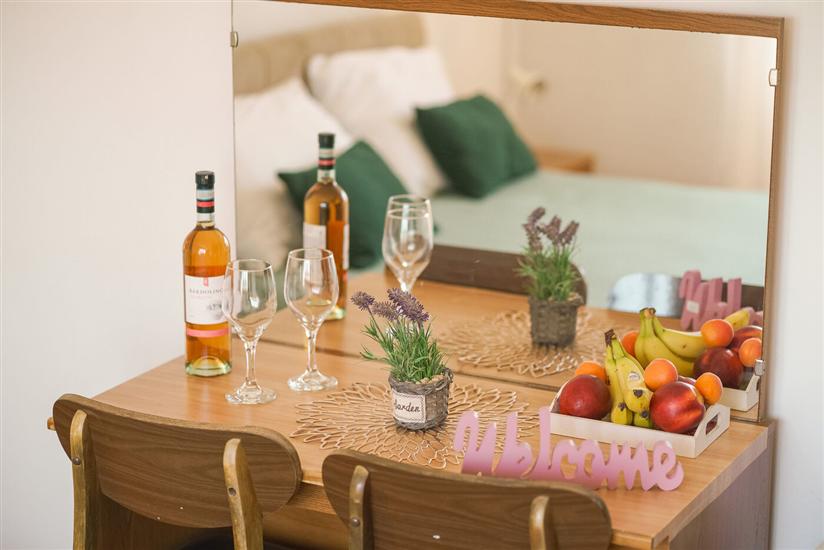 Room S5, for 2 persons