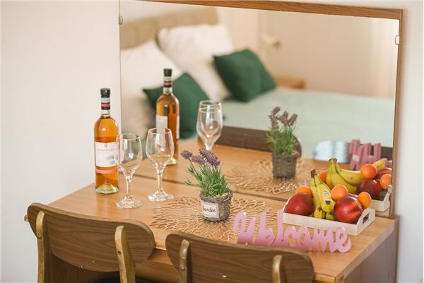 Room S5, for 2 persons