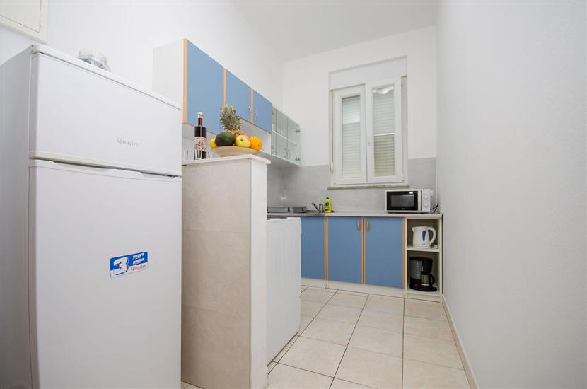 Apartment A1, for 5 persons